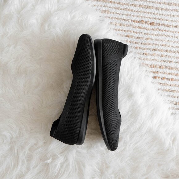 Clarks Cloudsteppers Carly Wish Flats Women’s Size 8.5 Black Comfort Slip-Ons - Picture 5 of 7